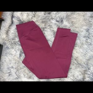 Pink ascend leggings